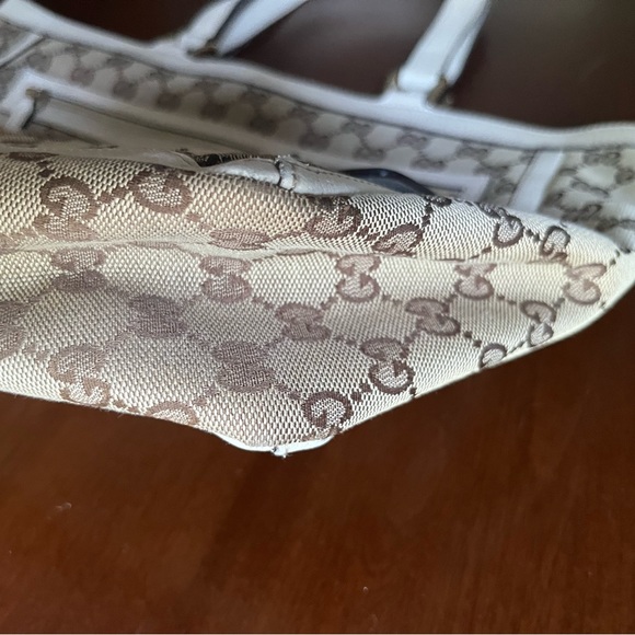 Authentic Gucci GG Canvas Abbey Shoulder Bag w White Leather 146247 212702 EUC - Picture 11 of 15